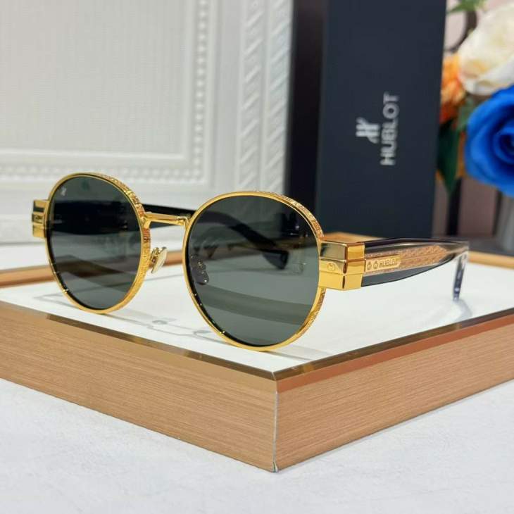 Picture of Hublot Sunglasses _SKUfw71164266fw